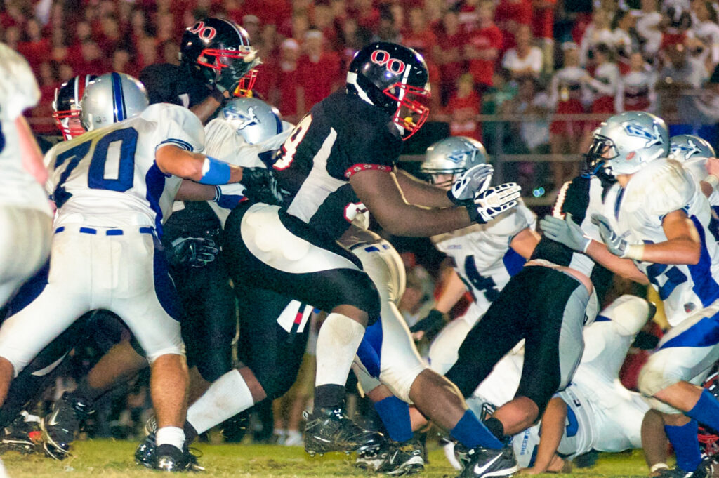 photo of Zach Kerr in Championship game in 2007