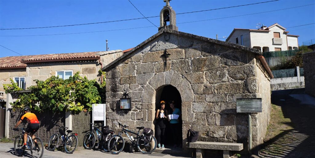 photo of Post Office at Rua do Franco, Santiago de Compostela, get stamp