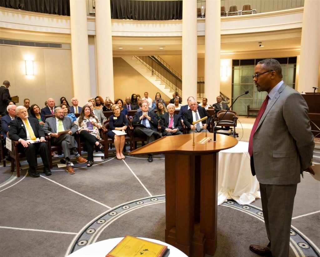 A descendant of Arthur Madison urges the Hall of Fame induction audience to support re-instatement into the Alabama State Bar.