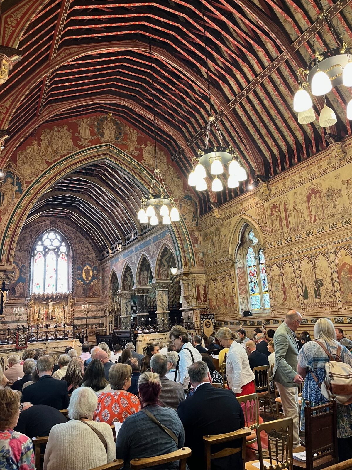 The nearby St. Leonard’s Chapel Newland