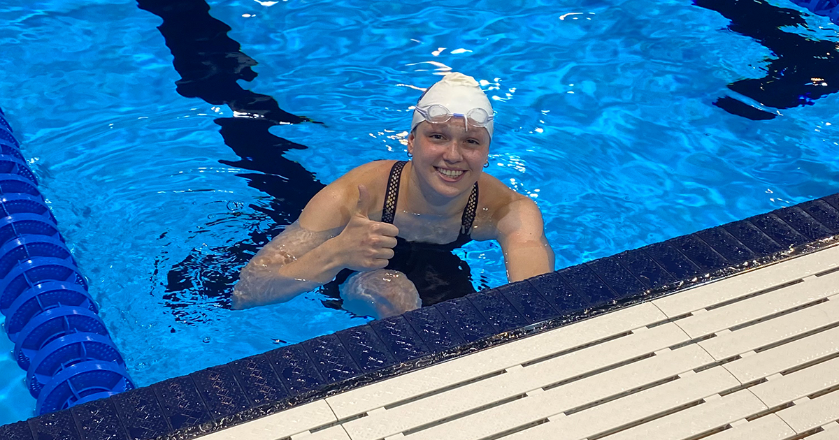 Swimmer Bacon Challenges Basketball Player Edwards to Race - Montgomery