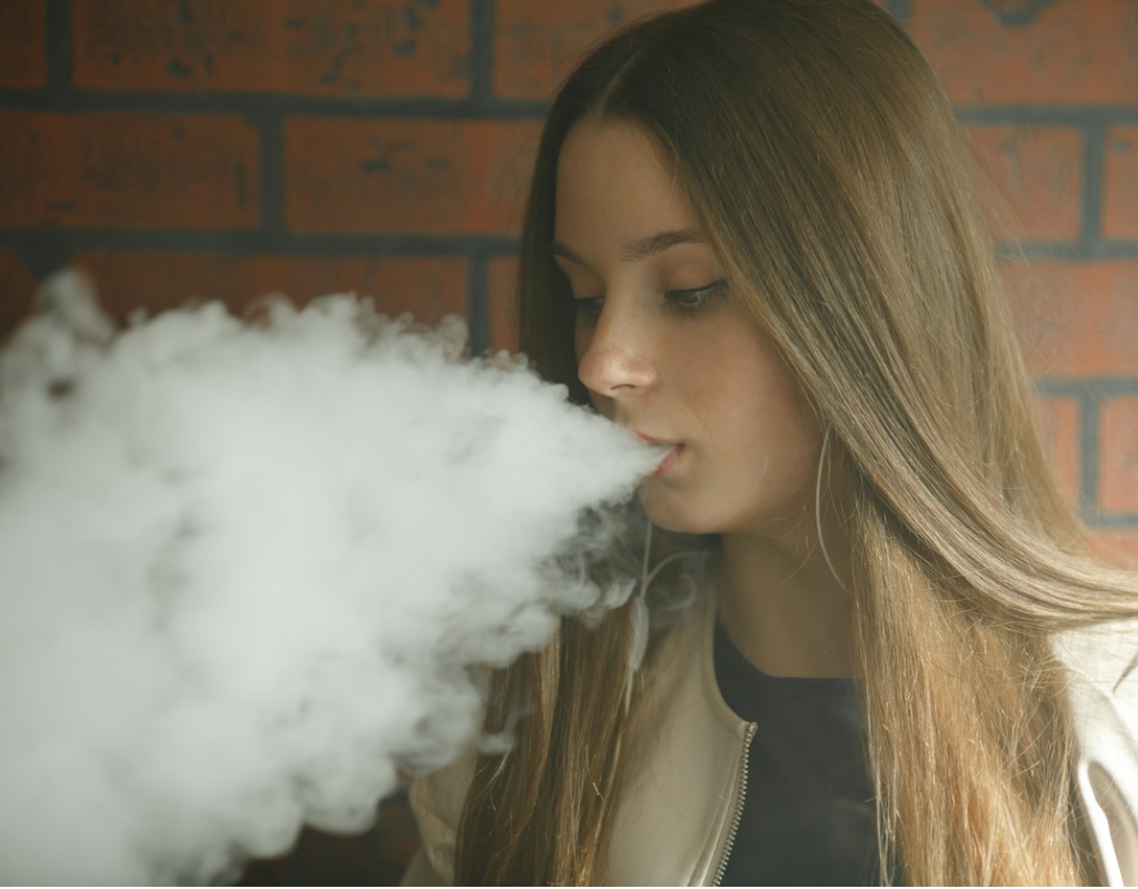toxic chemicals in cigarette smoke Content of toxic components of cigarette, cigarette smoke vs cigarette  butts: A comprehensive systematic review