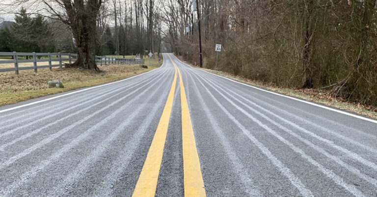 photo of Persimmon Tree road Jan 28 ready for snow