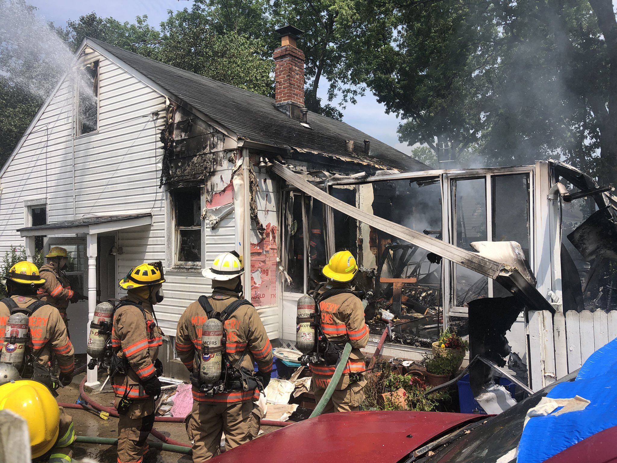 Firefighters Battle Kensington House Fire Amid Sweltering Heat ...