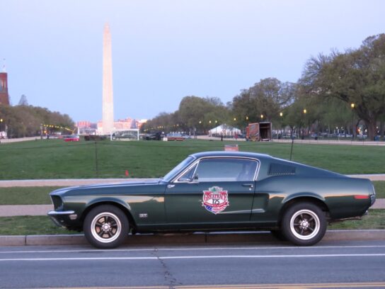 photo of 1968 "Bullitt" Mustang 390 GT fastback from 2005 Great Race