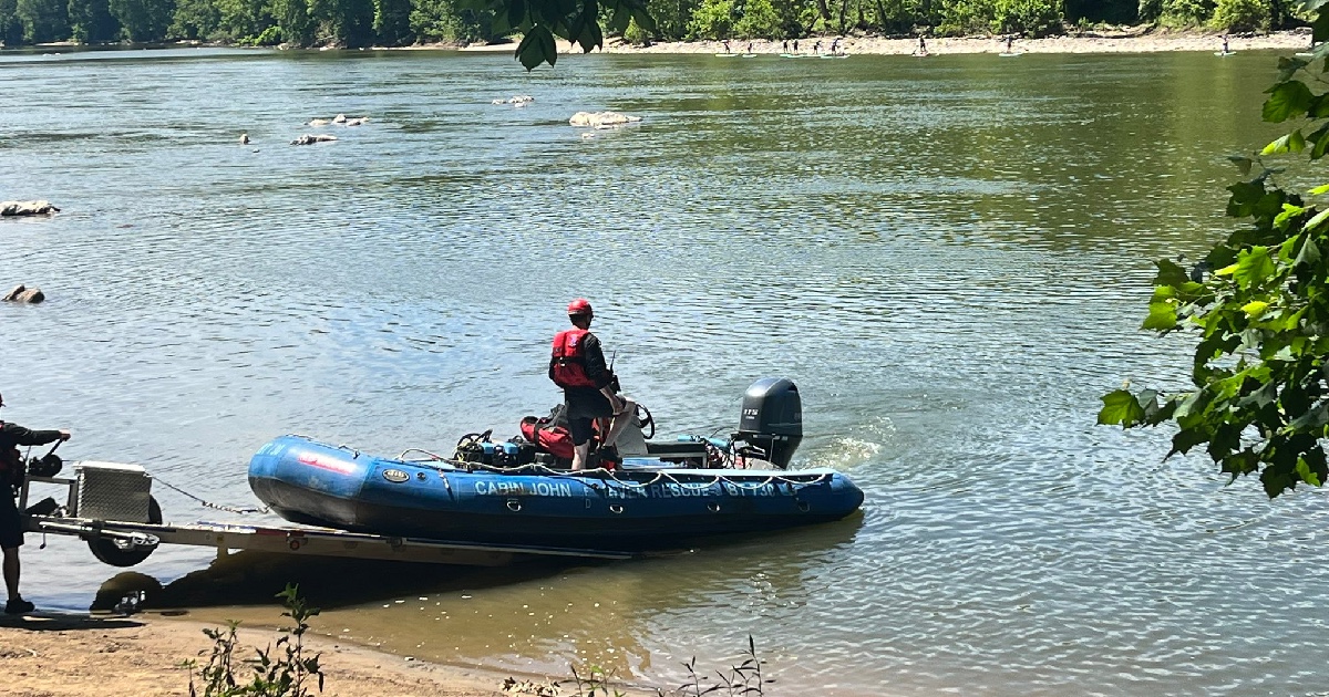 Rescuers find body of missing swimmer in Potomac River