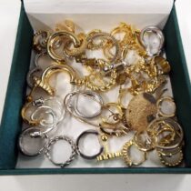 Stolen jewelry. Photo credit: Montgomery County Department of Police